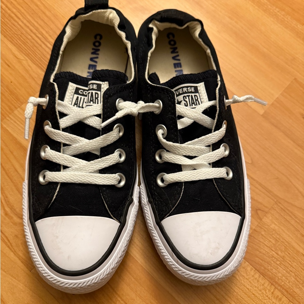 NWOT WOMENS SLIP ON CONVERSE SIZE 8